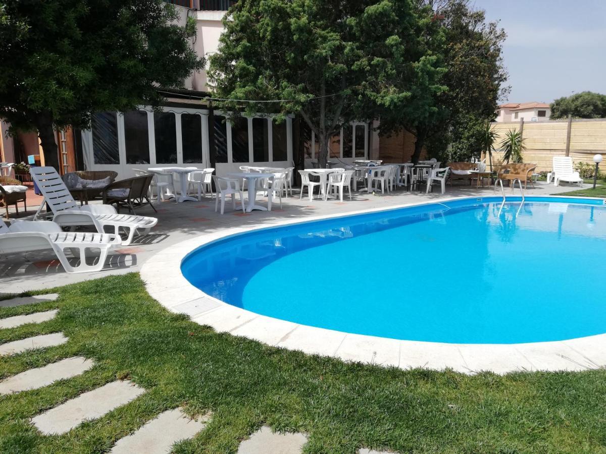 Hotel Frassetto Santa Teresa Gallura Exterior photo