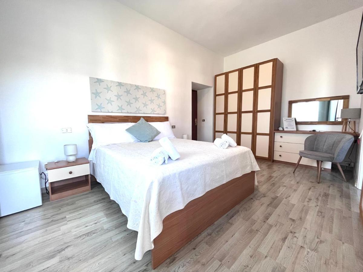 Hotel Frassetto Santa Teresa Gallura Exterior photo