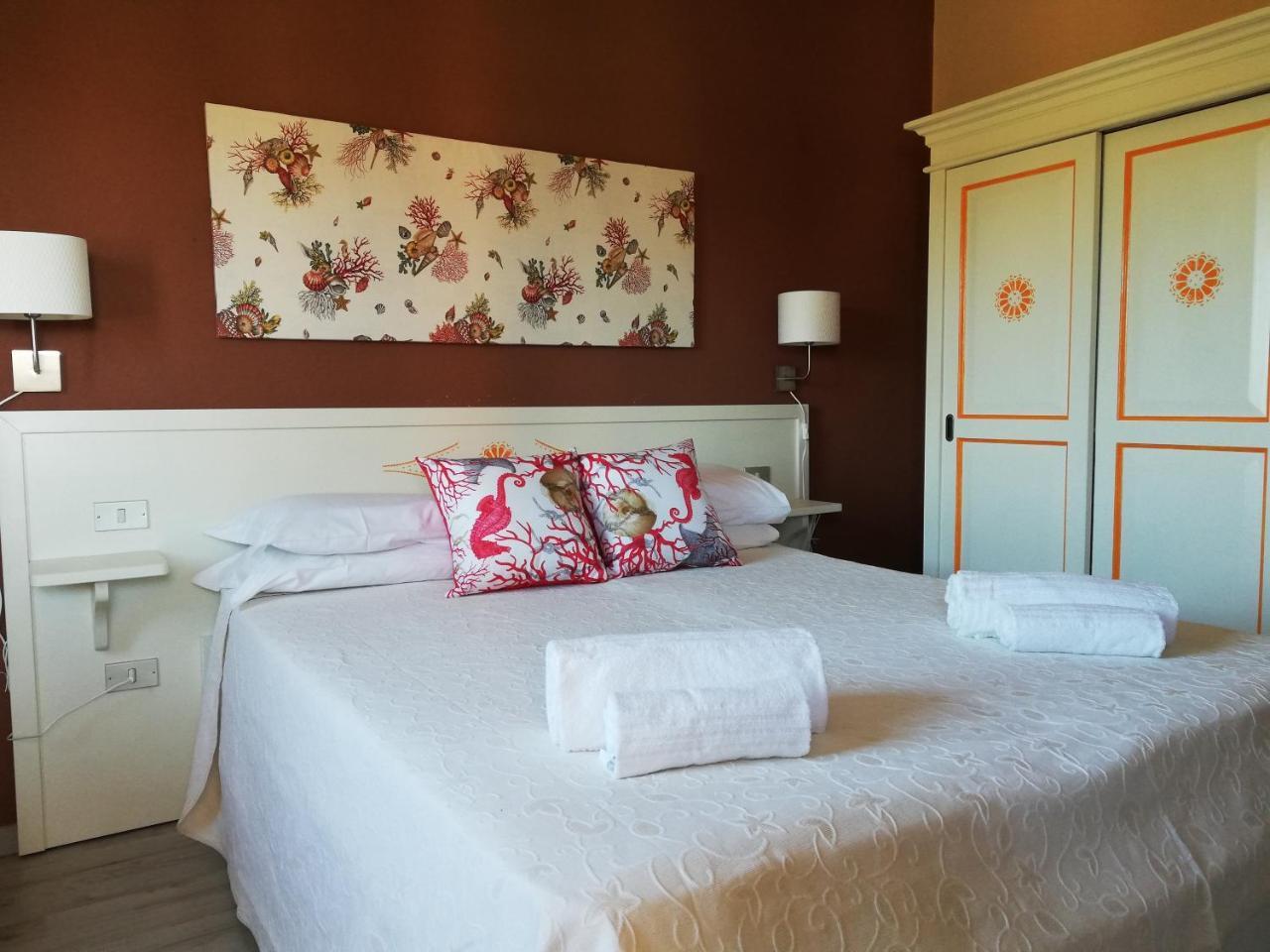 Hotel Frassetto Santa Teresa Gallura Exterior photo